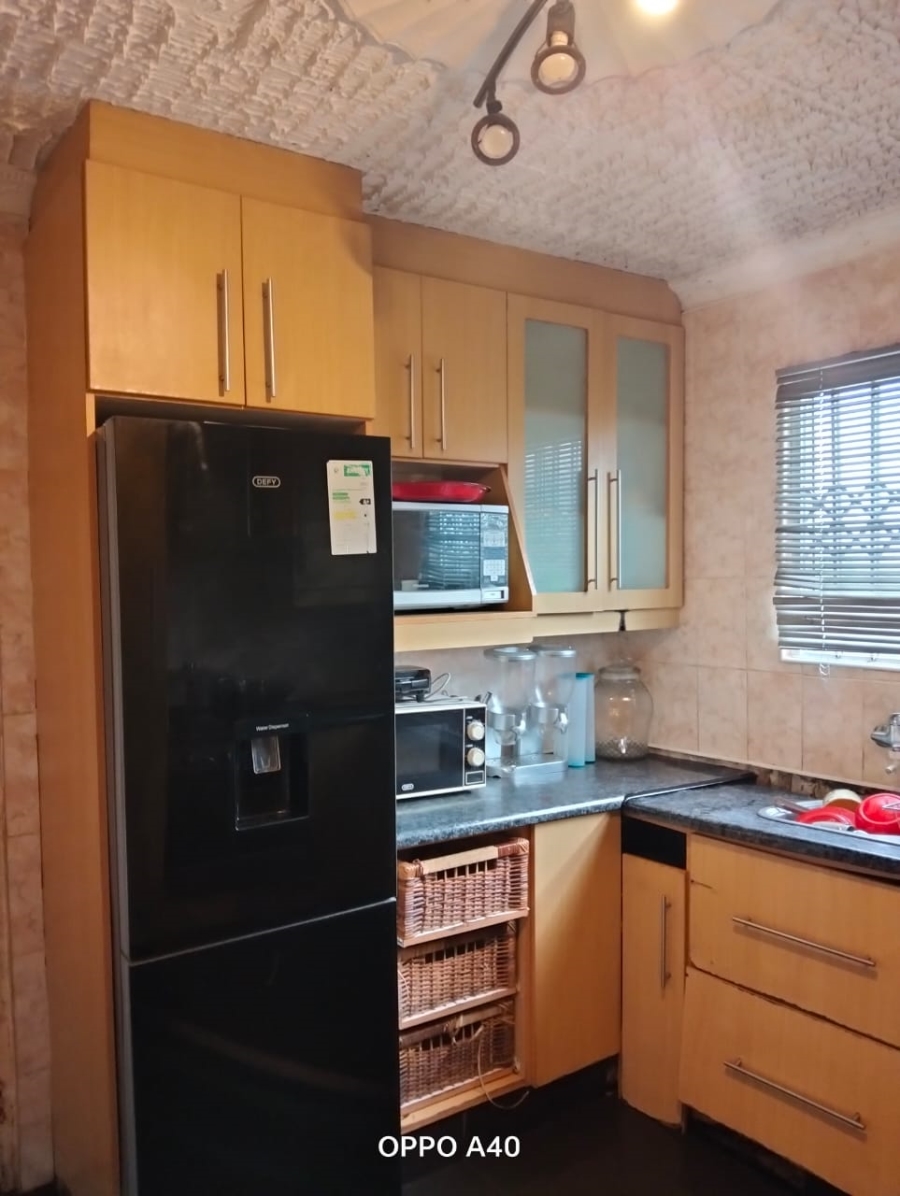 3 Bedroom Property for Sale in Mdantsane Nu 11 Eastern Cape